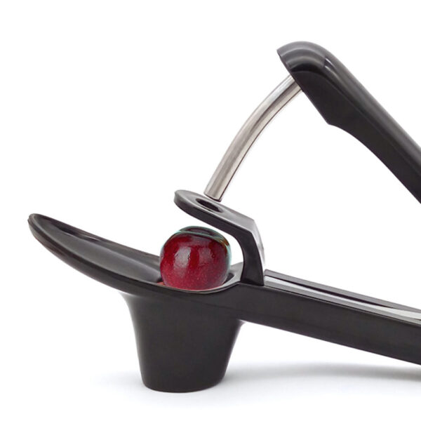 Kitchen fruit corer - Image 2